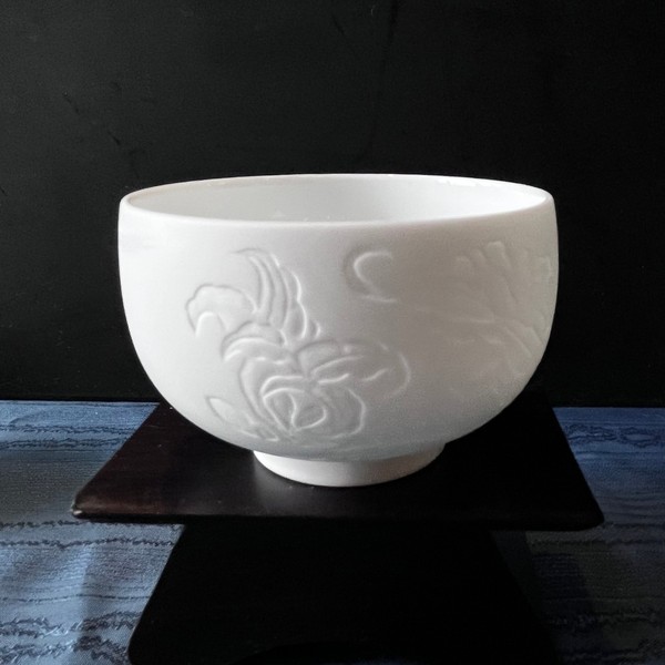 幽兰杯（甜白浮雕 · 品杯）