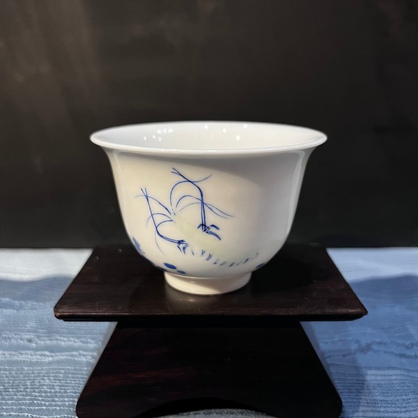 青花虾趣杯（青花 · 品杯）